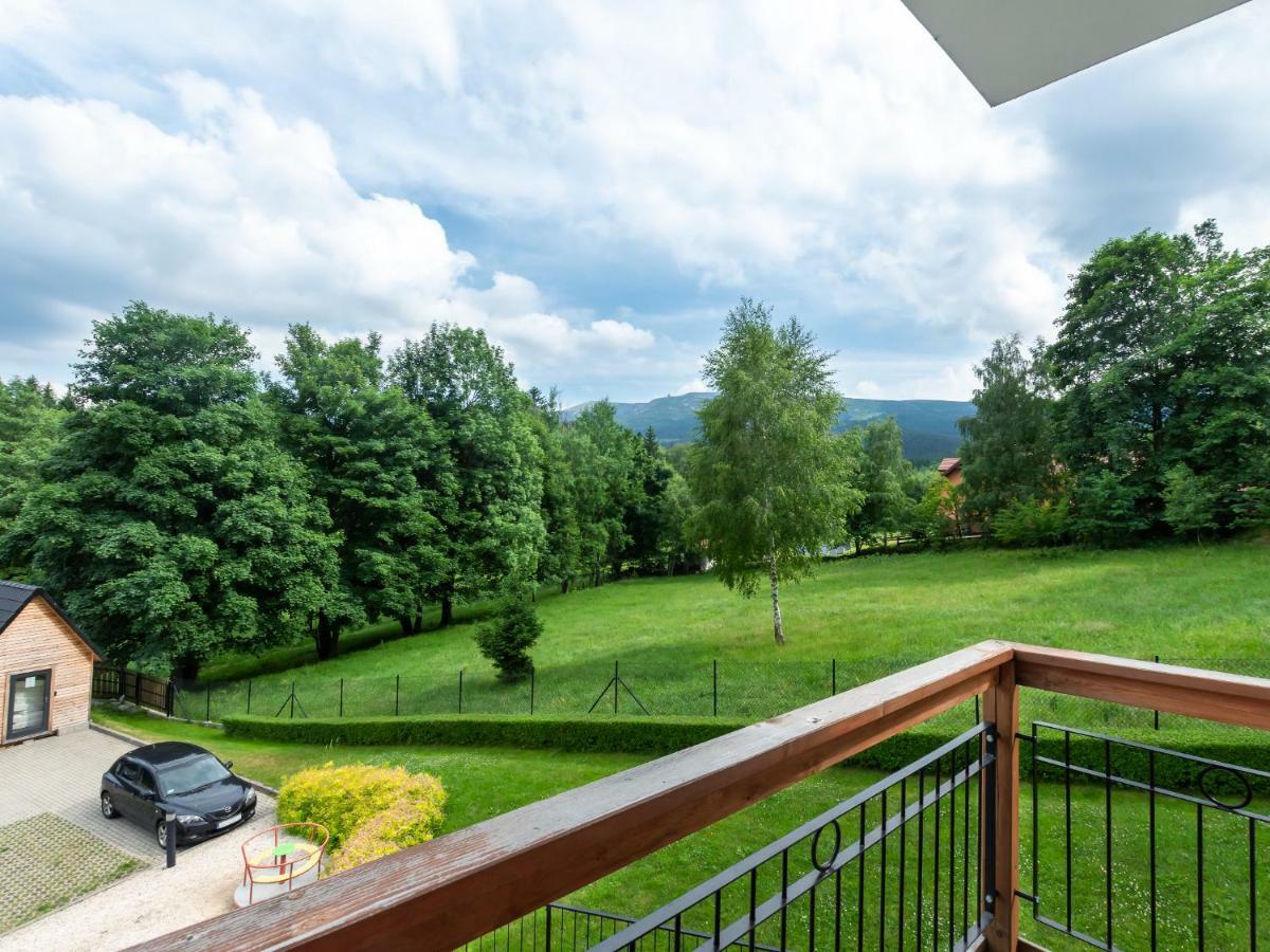 Vacationclub - Cristal Resort Apartament 404 스클라르스카포렘바 외부 사진